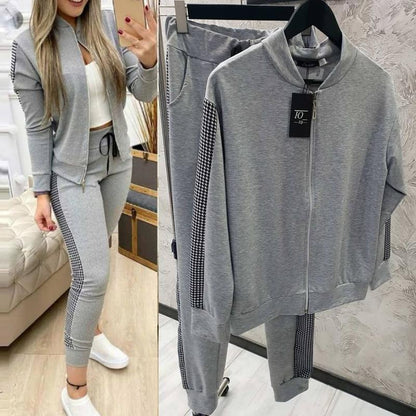 Спортивний жіночий костюм "Leon"