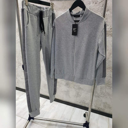 Спортивний жіночий костюм "Leon"