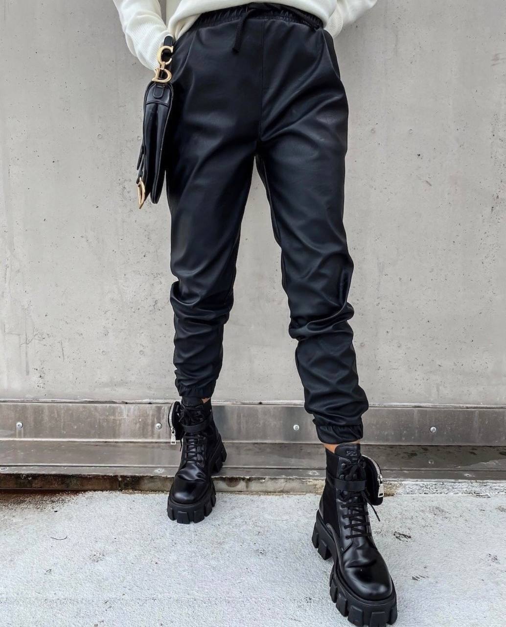 Штани-джогери з екошкіри на флісі "Spenser"