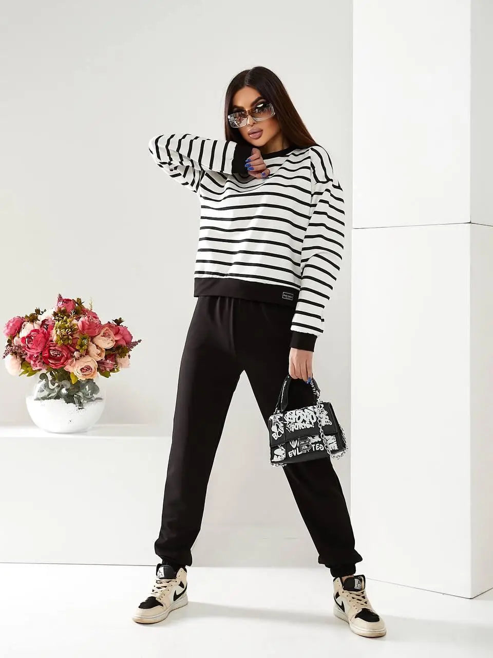 Демісезонний костюм в смужку "Delight"