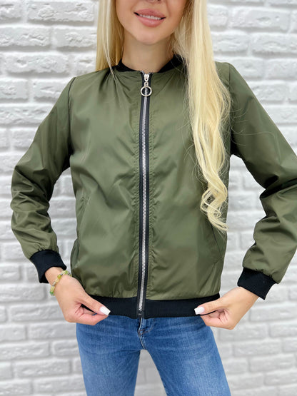 Вітровка з щільної плащівки "Leland"