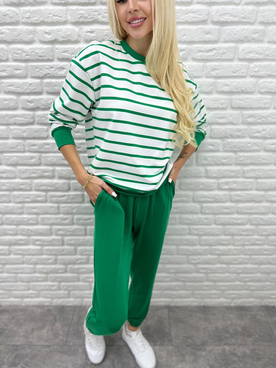 Демісезонний костюм в смужку "Delight"