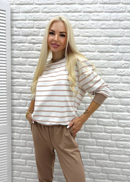 Демісезонний костюм в смужку "Delight"