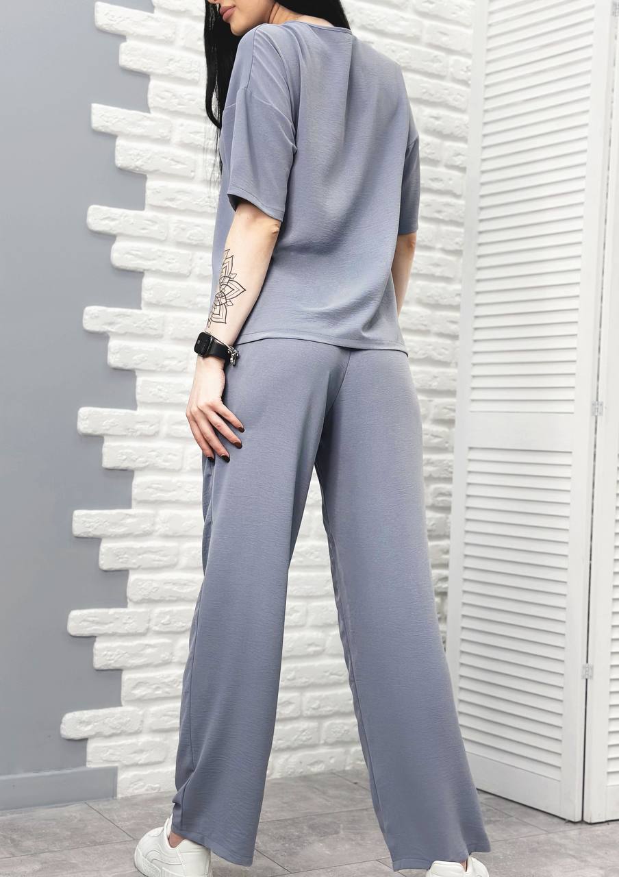 Костюм з широкими штанами "Love story"