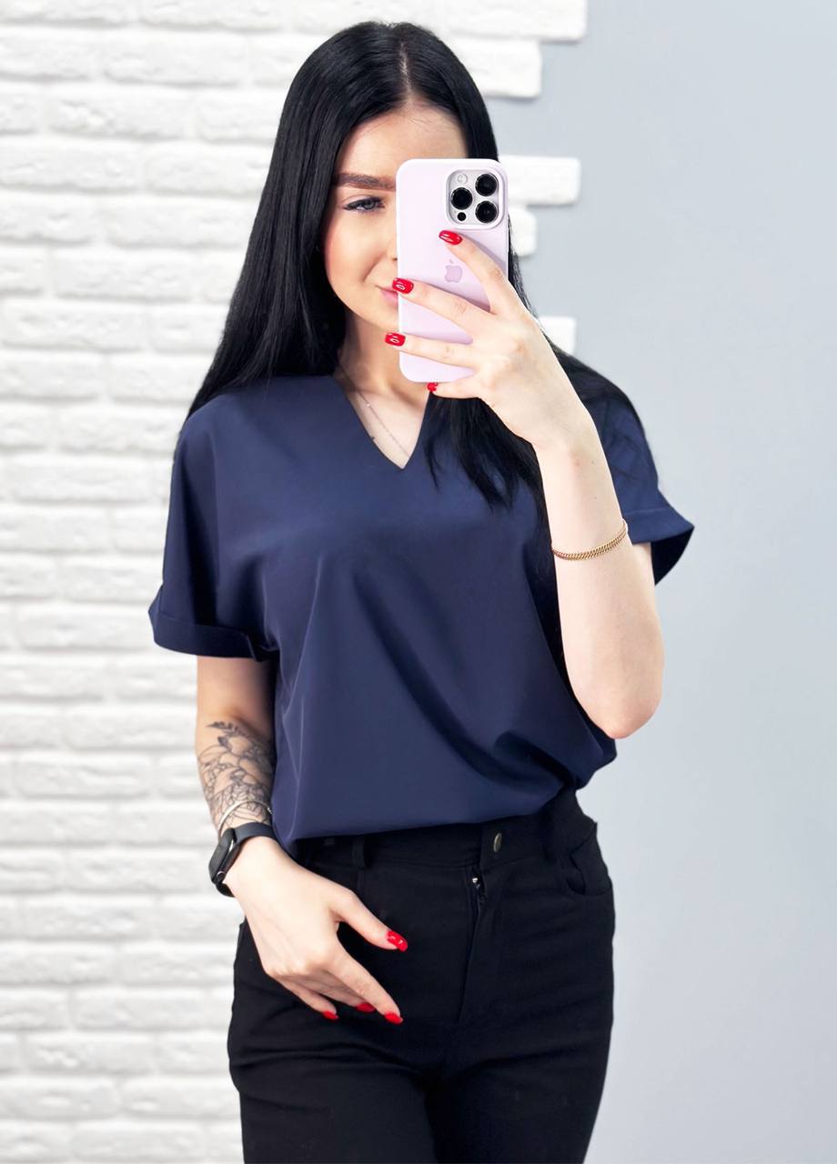 Блузка з вирізом "Fly"