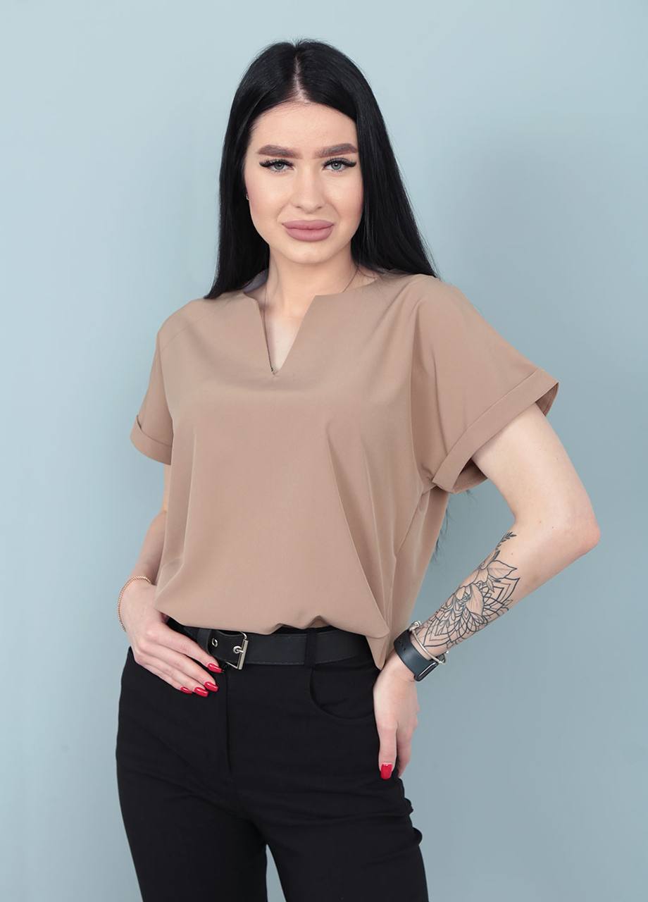 Блузка з вирізом "Fly"