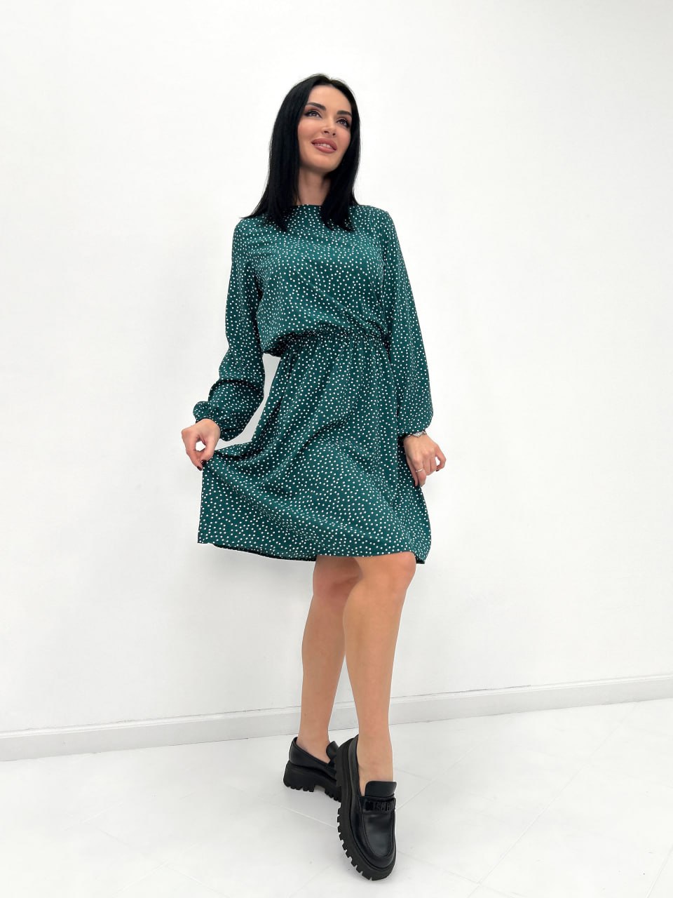 Сукня в горошок з довгим рукавом "Virginia"