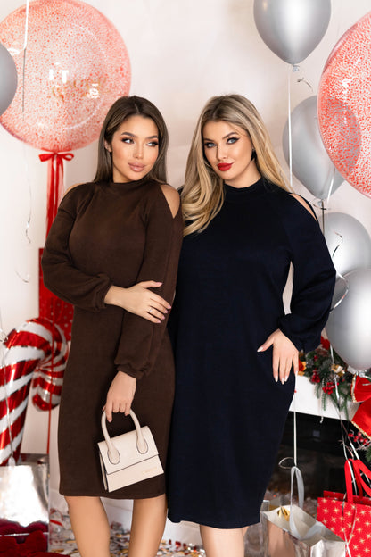 Сукня з ангори з відкритими плечима "Tess"