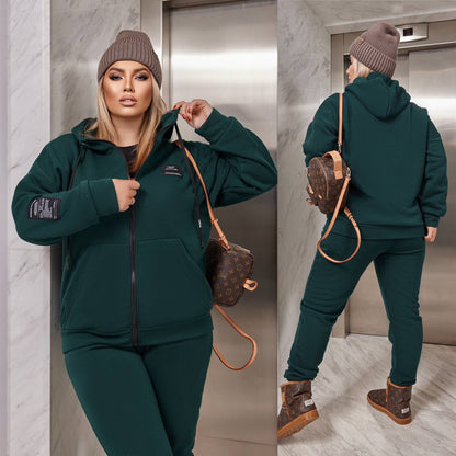 Спортивний костюм з нашивками "Walker"