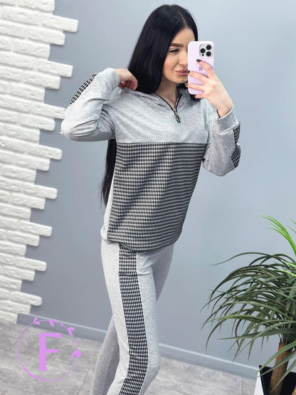 Повсякденний жіночий костюм із трикотажу "Flex"