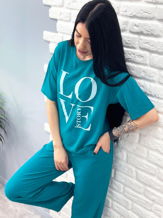 Костюм з широкими штанами "Love story"