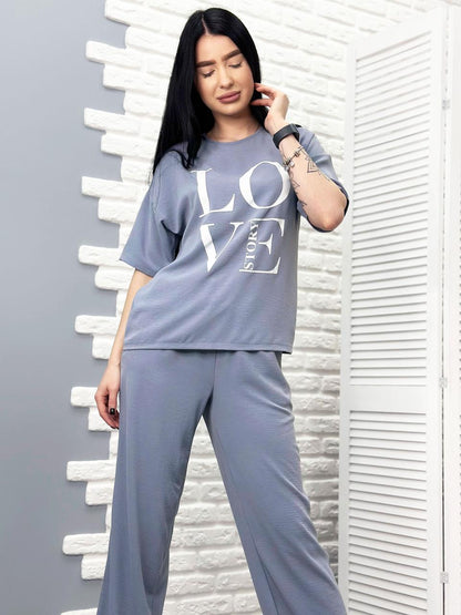 Костюм з широкими штанами "Love story"