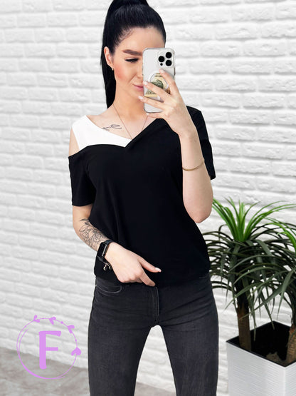 Трикотажна футболка "Black&White"