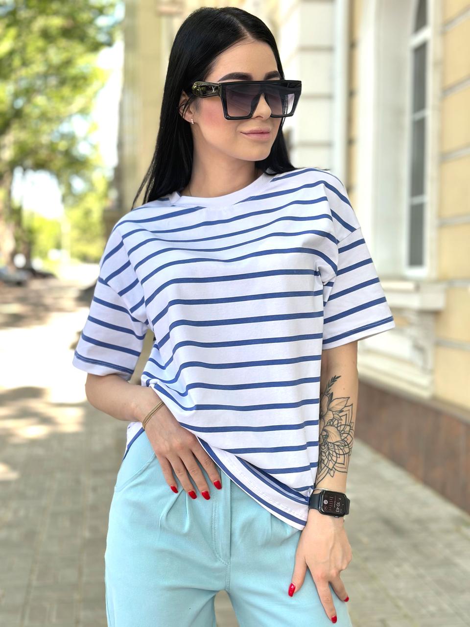 Подовжена футболка в смужку "Modis"