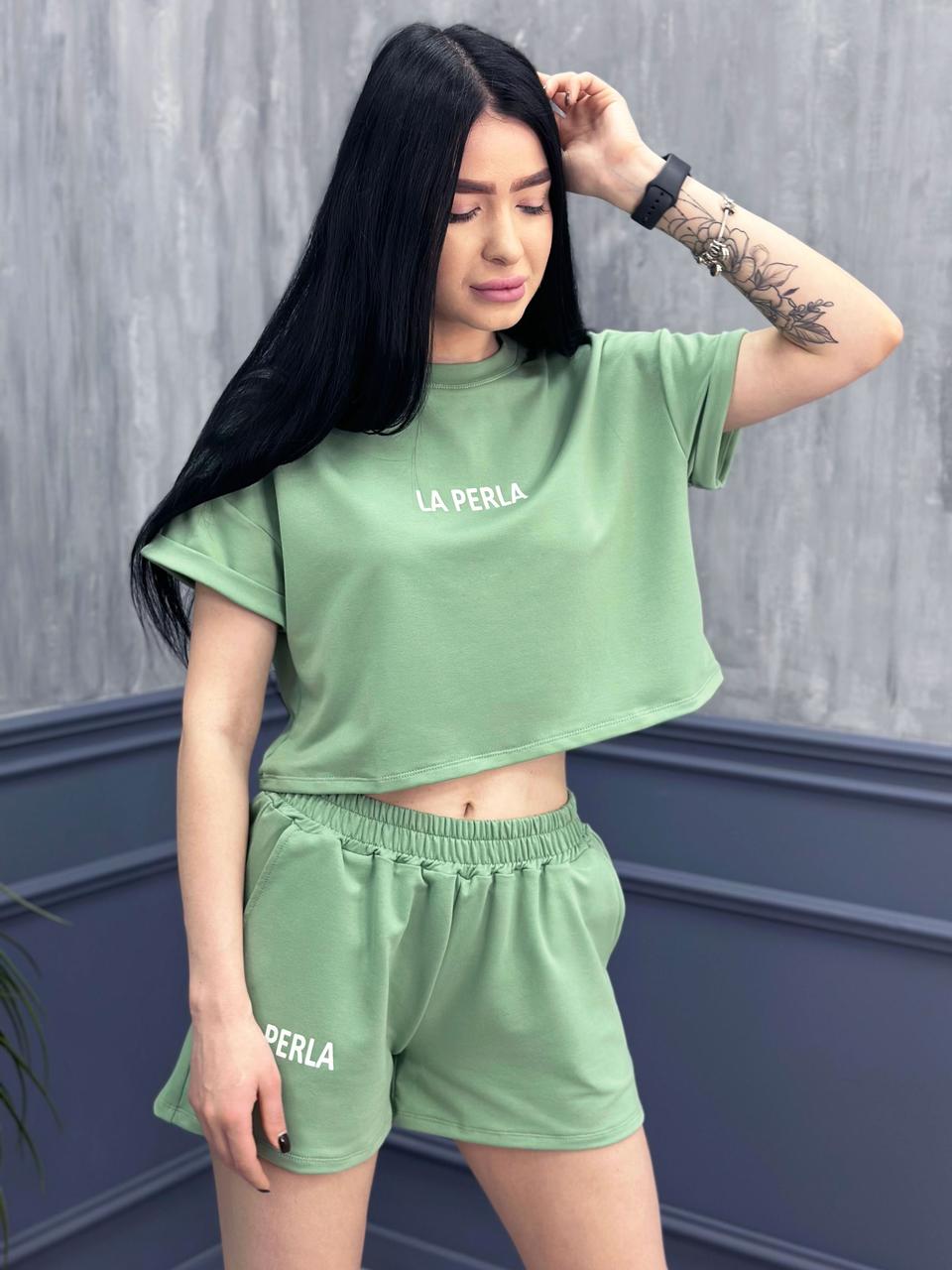 Костюм спортивний з шортами "La perla"