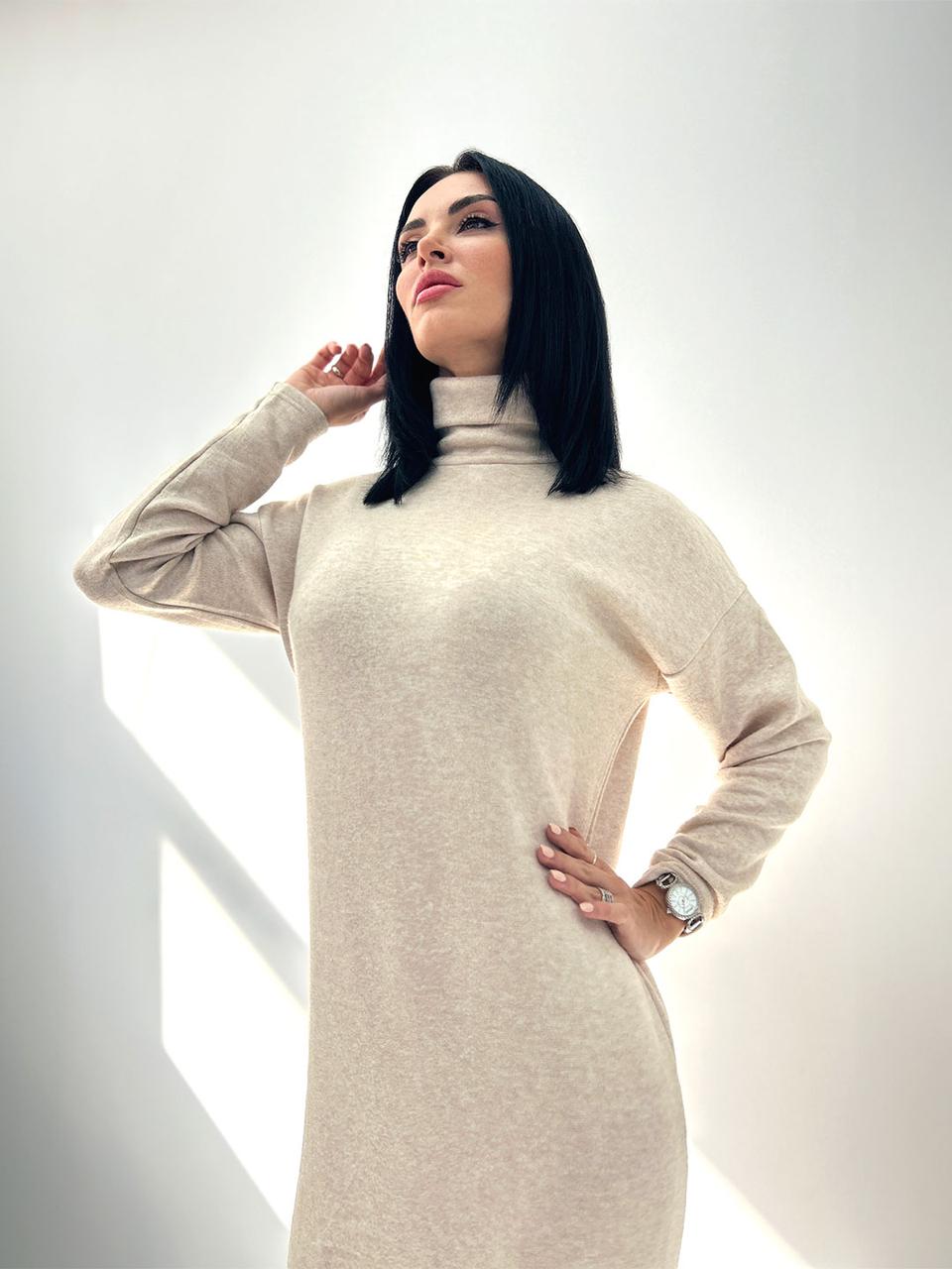 Тепле ангорова сукня міді з високим коміром "Amina"