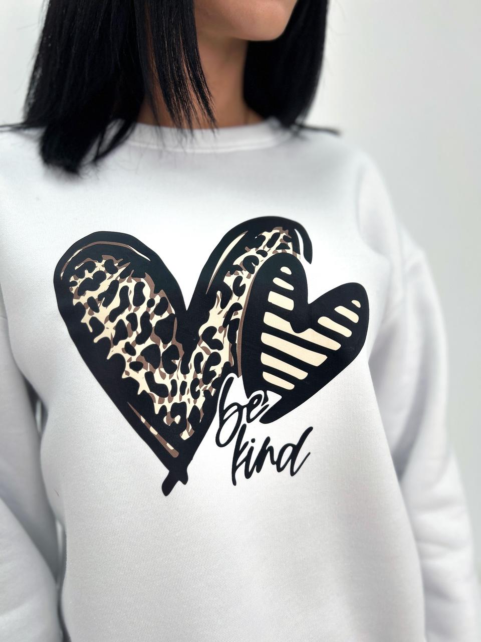 Базовий світшот "Be kind"